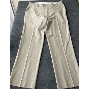 Footjoy Beige  Strech Straight Leg Size 38X32 Flat Front Chino Pant‎